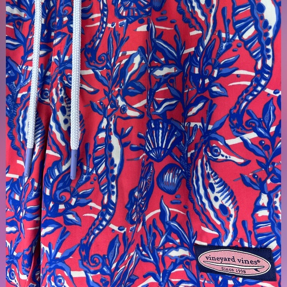 Vineyard Vines Men’s Printed Chappy Swim Trunks Seahorses Sailor Red - XS - Picture 6 of 7